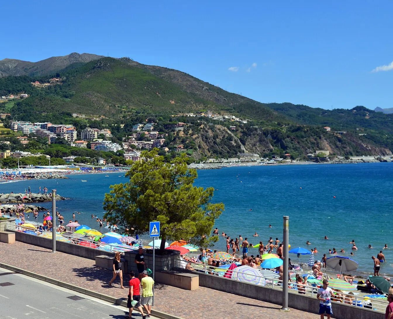 Case Roma Arenzano — Due case vacanza ad Arenzano, a due passi dal mare, 
